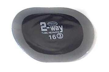 Łatki do dętek owalne TECH T-16BK 40x30mm