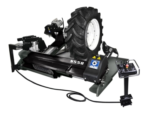 Montażownica do opon ciężarowych GIULIANO S 558.jpg