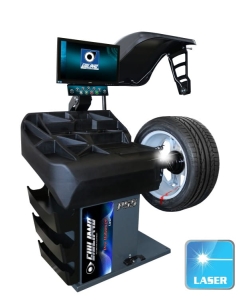 Wyważarka do kół osobowych GIULIANO P58 EVO z uchwytem pneumatycznym